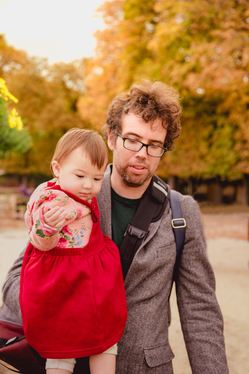 luxembourg-garden-paris-france-lifestyle-family-photography-jakeanddannie-10