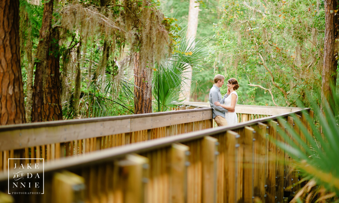 woodsy florida engagement photography  tampa bay area
