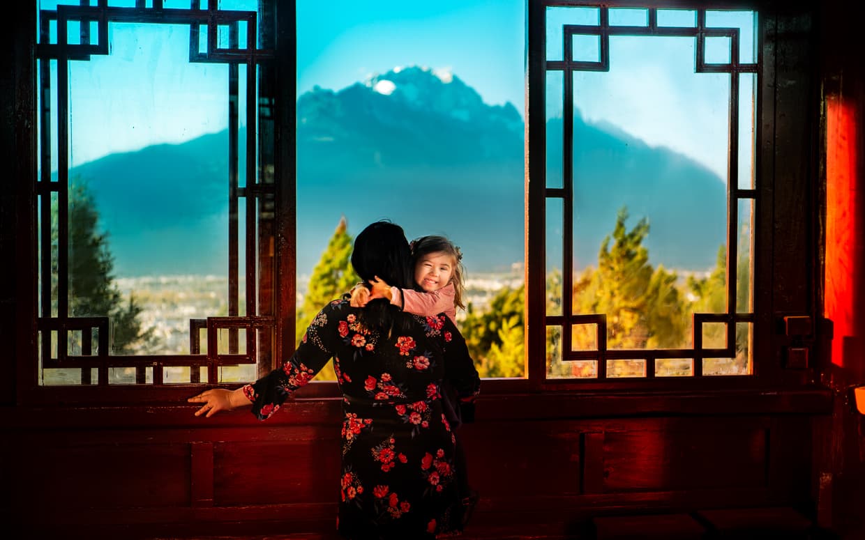 Wangu tower viewing window. Lion Hill, Lijiang, China.