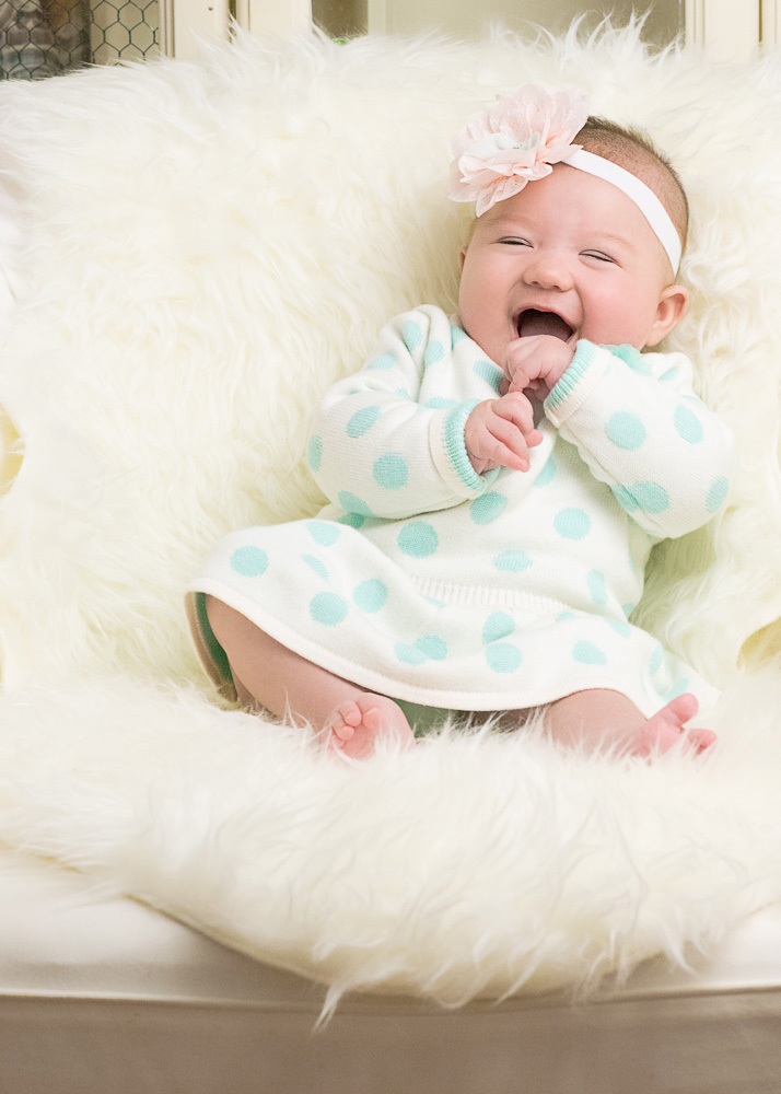 lisa-100days-baby-photography-3